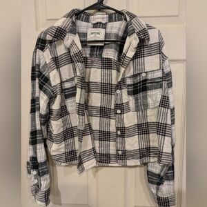 American Eagle Women's Medium Black and White Plaid Super Soft Button Up